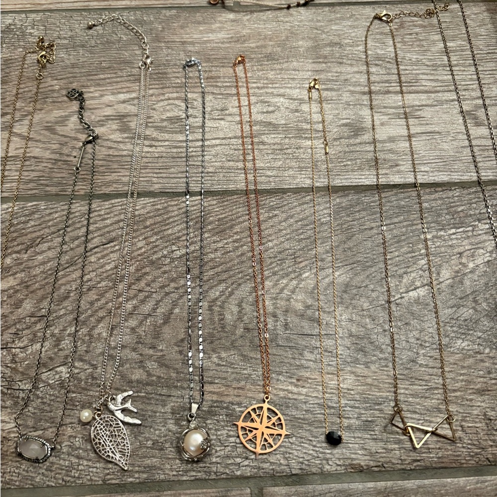 Assorted Jewelry Collection - Picture 6 of 13